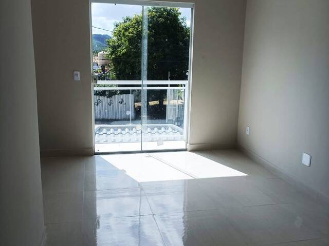 Casa para Venda em Maricá - 3